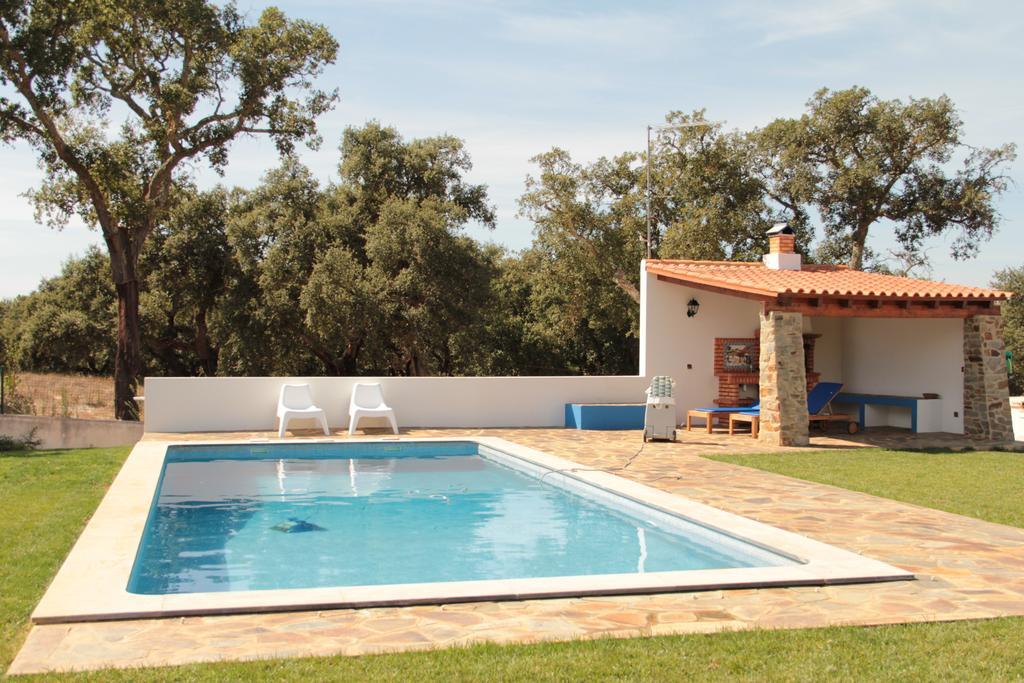 Monte Azul - Casas De Campo Do Junqueirinho Bicos Bilik gambar