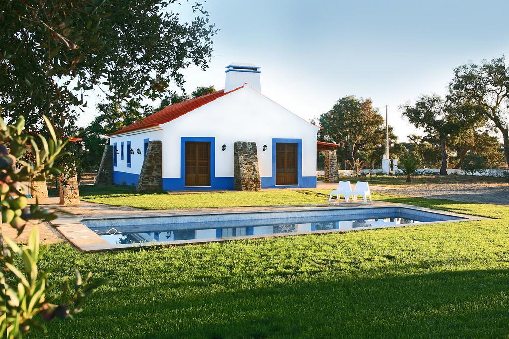 Monte Azul - Casas De Campo Do Junqueirinho Bicos Bilik gambar